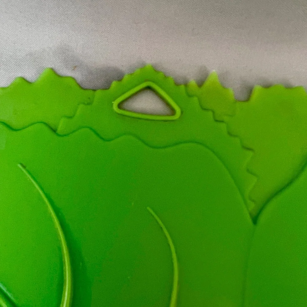Charles Viancin Grape Leaf Silicone Lid Large 11in Green Excellent Condition